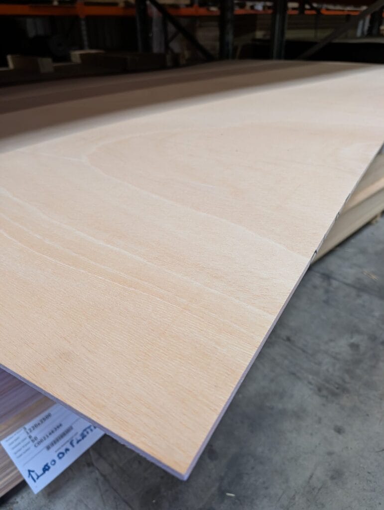 Placaj Ceiba Mulabil 1220x2500x8mm