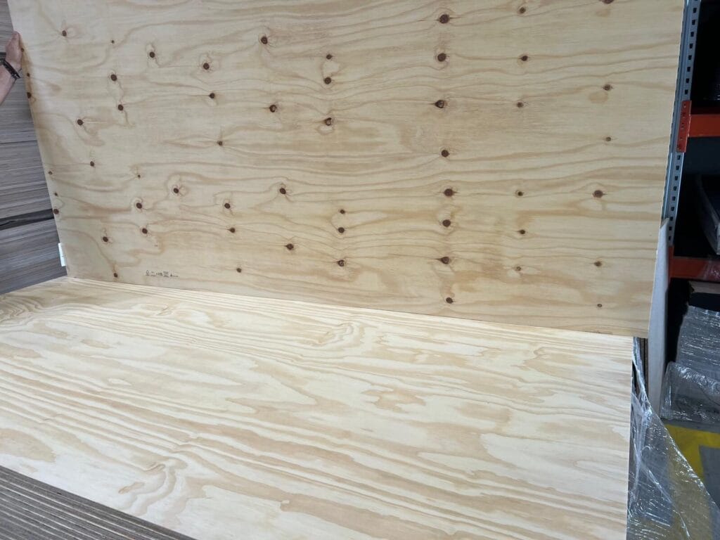 Placaj Pin C+/C 2440x1220mm