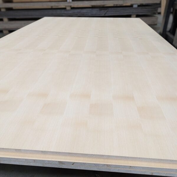 Panel Furniruit Frasin 19mm