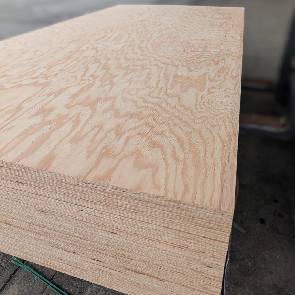 Placaj Pin Maritim Exterior BB/BB 2500x1250x18mm